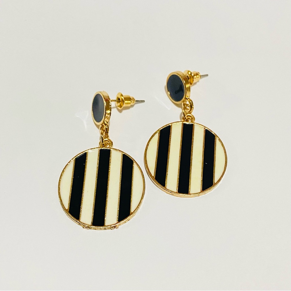 Black and White Stripe Circle Dangle Earrings - Picture 3 of 6